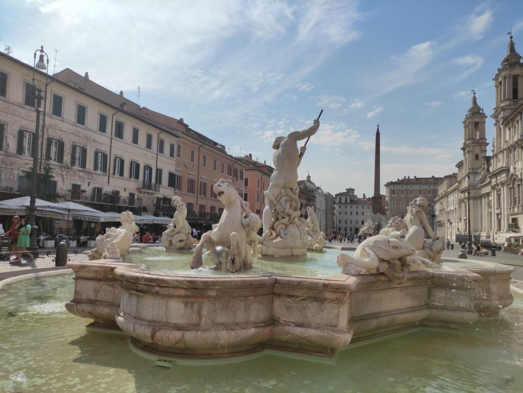 Piazza Navona, lugar imprescindible que visitar en Roma